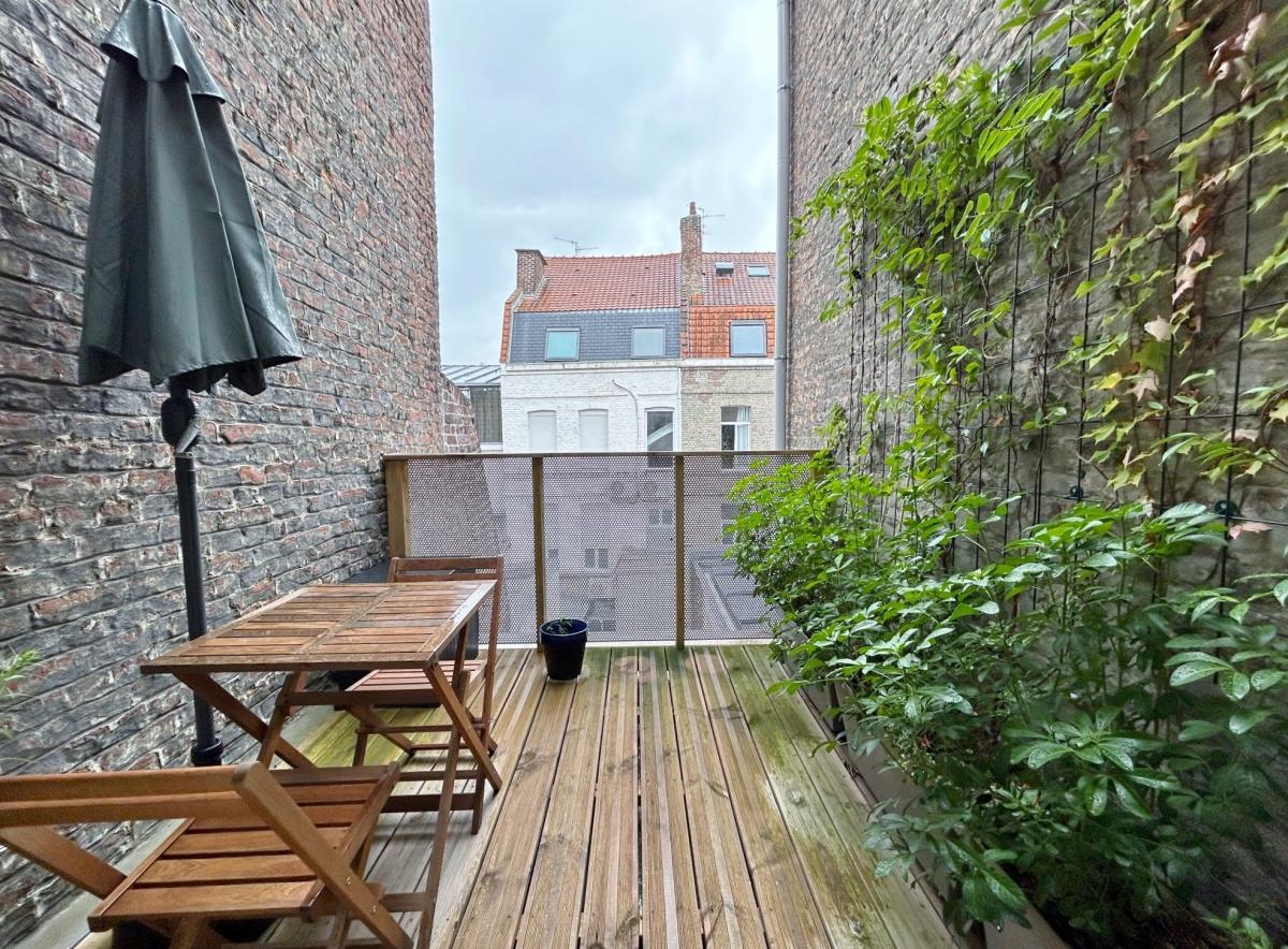 TYPE 2 + BUREAU / MEUBLE
