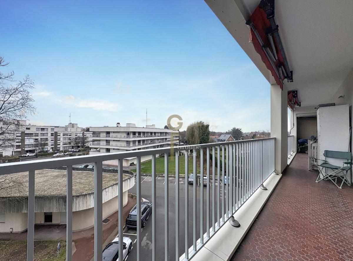 Bel appartement T3 dans une résidence recherchée et rénovée secteur Croisé/Ac