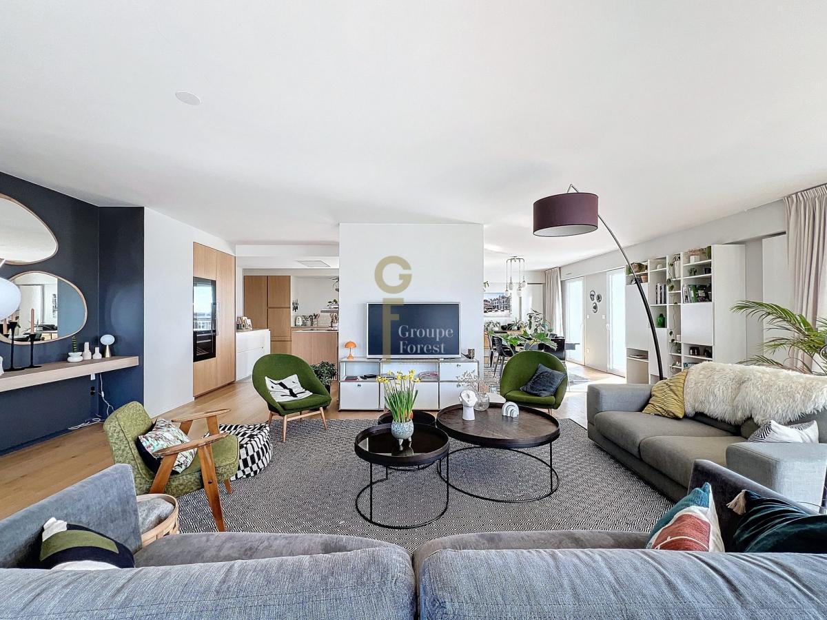 ROOFTOP D’EXCEPTION – LUMINOSITÉ & VUE IMPRENABLE