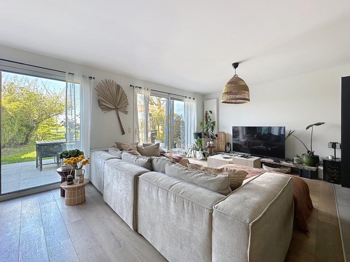 NOUVEAUTÉ : 4 CHAMBRES ET GARAGE