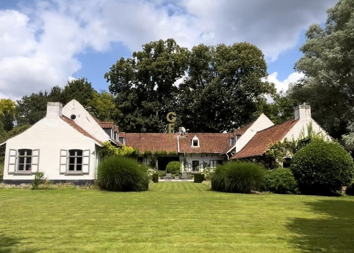 FERME AU CALME, À DEUX PAS DU TRAMWAY