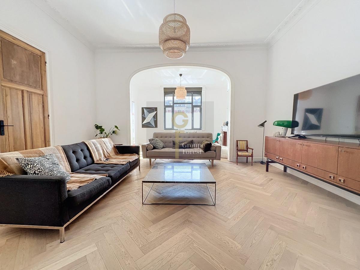 MAISON BOURGEOISE  A SAINT MAUR
